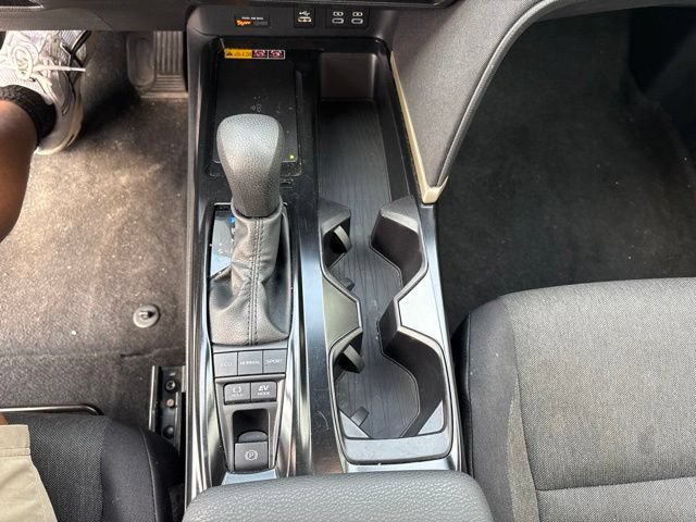 Used 2025 Toyota Camry LE FWD image 19