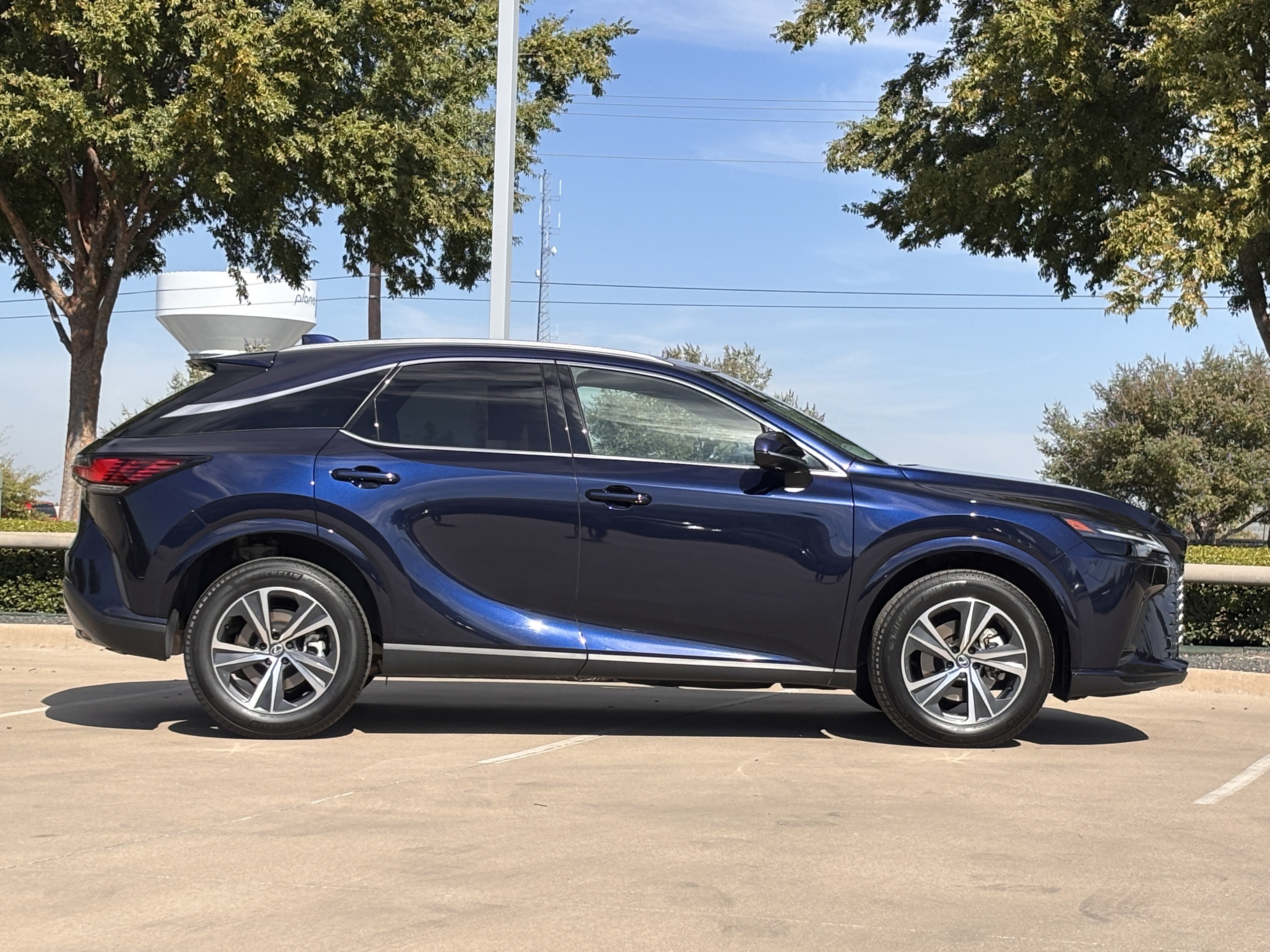 Used 2026 Lexus RX 350 Premium w/ Convenience Package FWD image 6