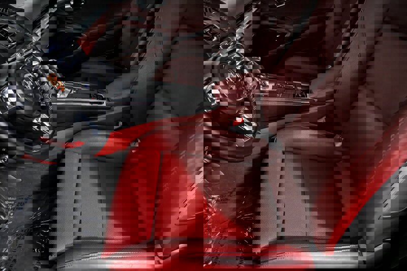 Used 2018 Porsche 718 Cayman S image 17