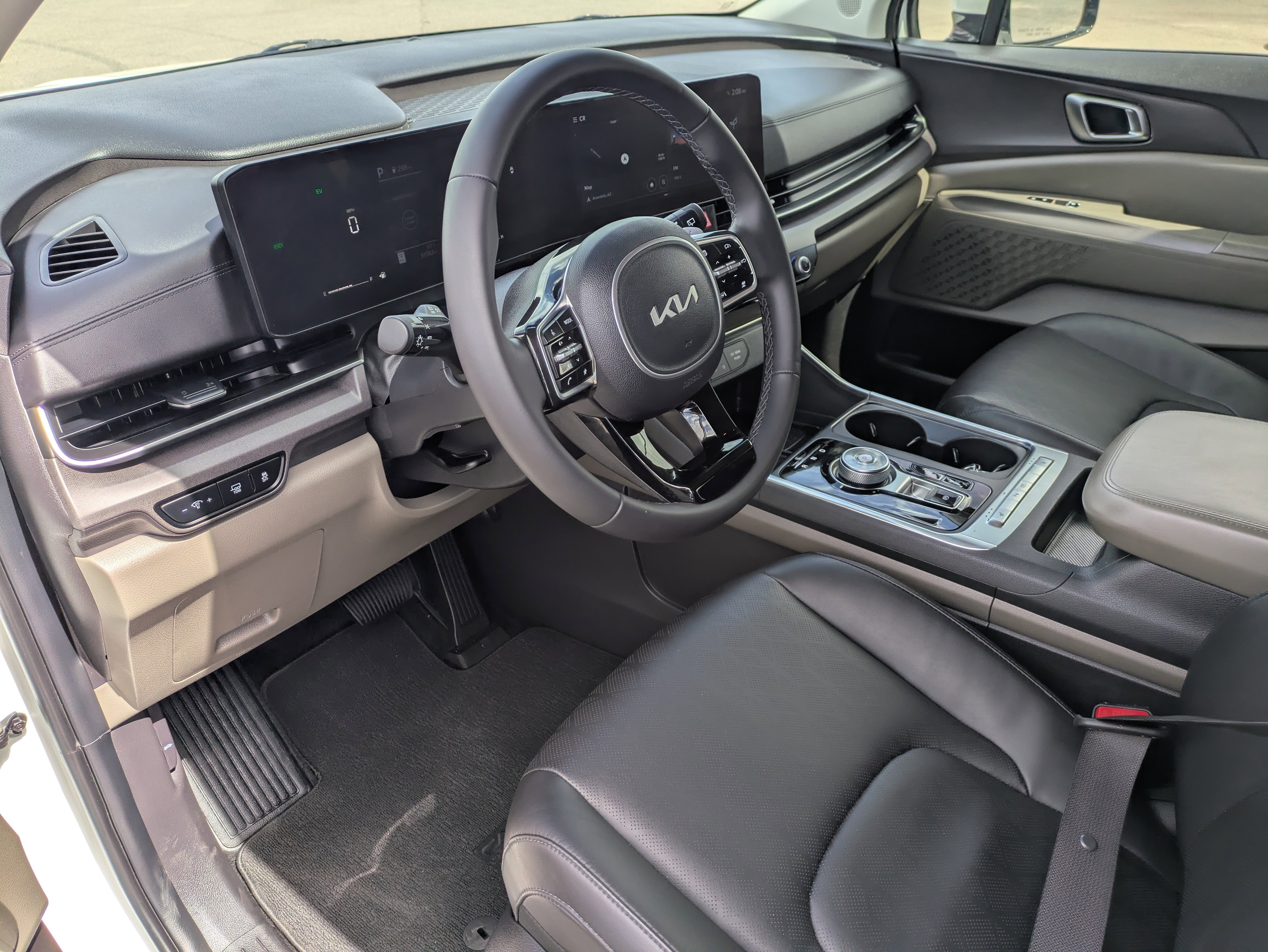 Certified 2025 Kia Carnival EX image 25