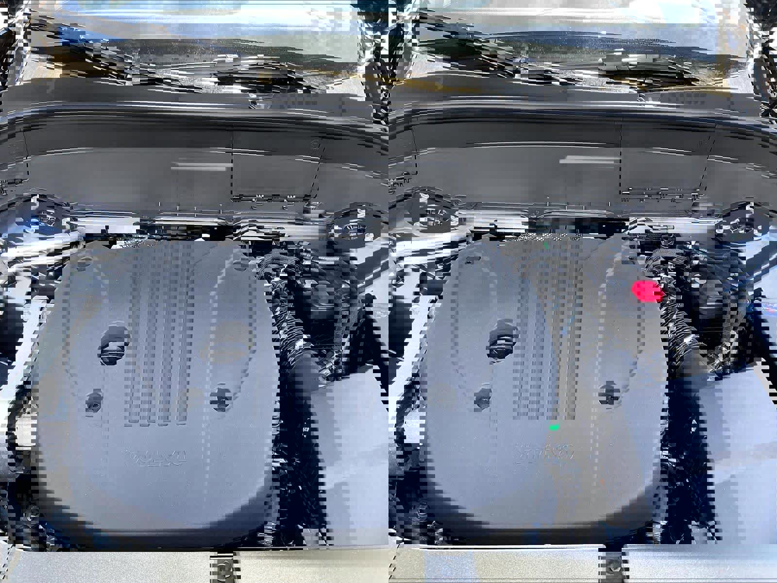 New 2026 Volvo XC90 B5 Plus w/ Protection Package image 13