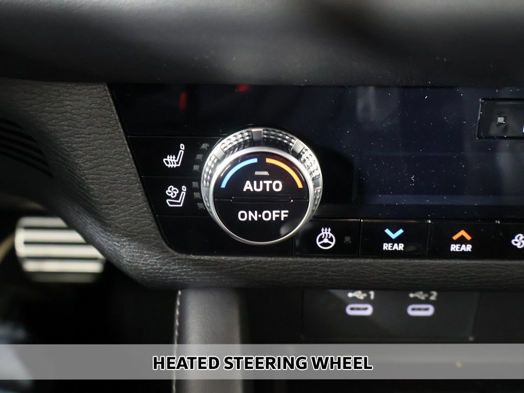 New 2026 Mitsubishi Outlander SEL Black Edition AWD/4WD image 12