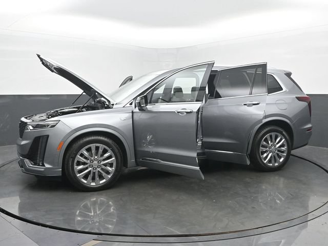 Certified 2025 Cadillac XT6 Premium Luxury w/ Technology Package AWD/4WD image 58
