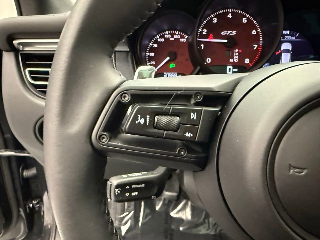 Used 2022 Porsche Macan GTS image 13