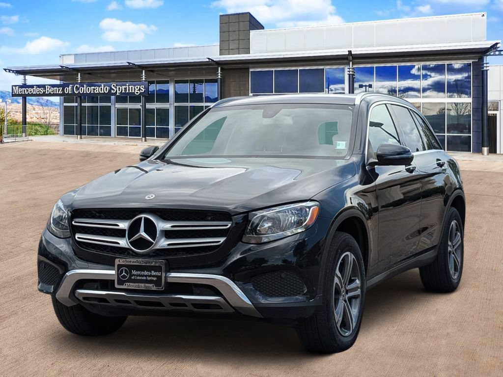 Certified 2019 Mercedes-Benz GLC 300 4MATIC image 3