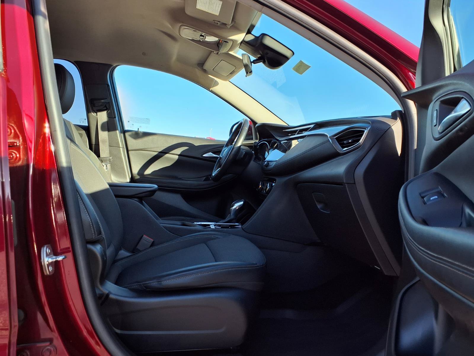 Used 2022 Buick Encore GX Preferred w/ Cold Weather Comfort Package FWD image 30