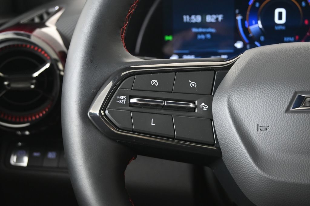 Used 2025 Chevrolet Equinox RS w/ Safety and Technology Package AWD/4WD image 36