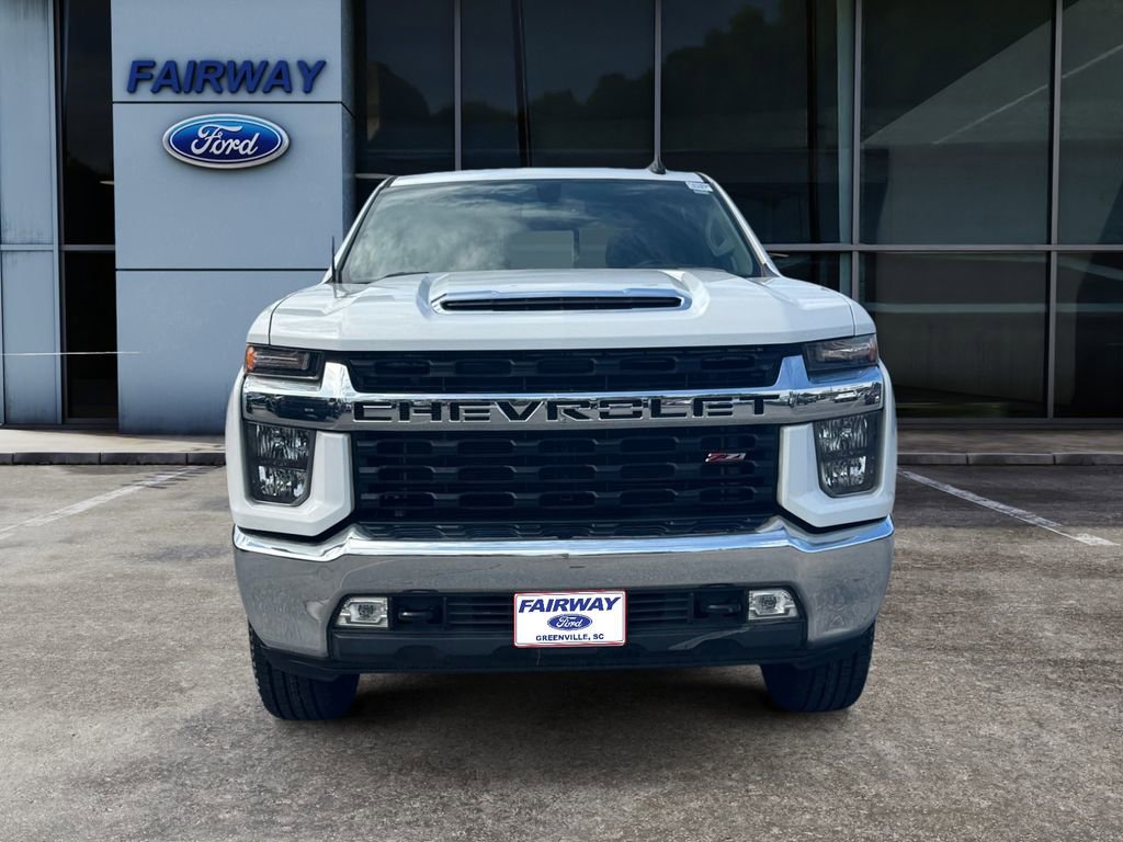 Used 2022 Chevrolet Silverado 2500 LT w/ Convenience Package image 2