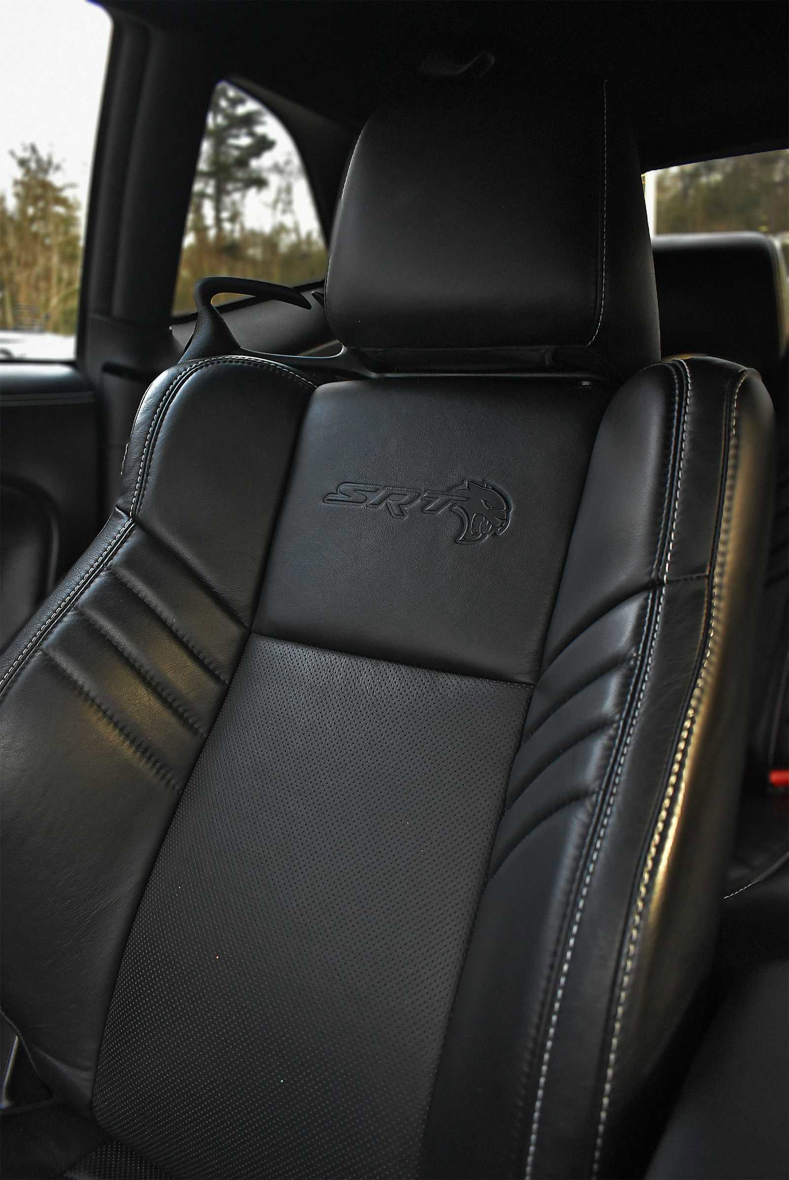 Used 2023 Dodge Challenger SRT Hellcat image 12