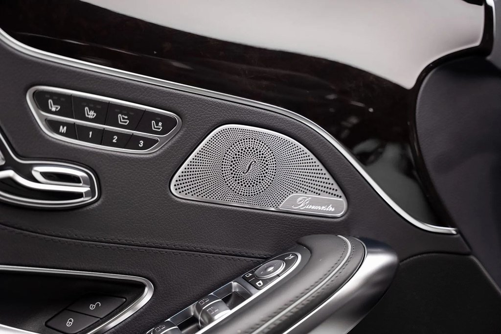 Used 2018 Mercedes-Benz S 560 Cabriolet image 41