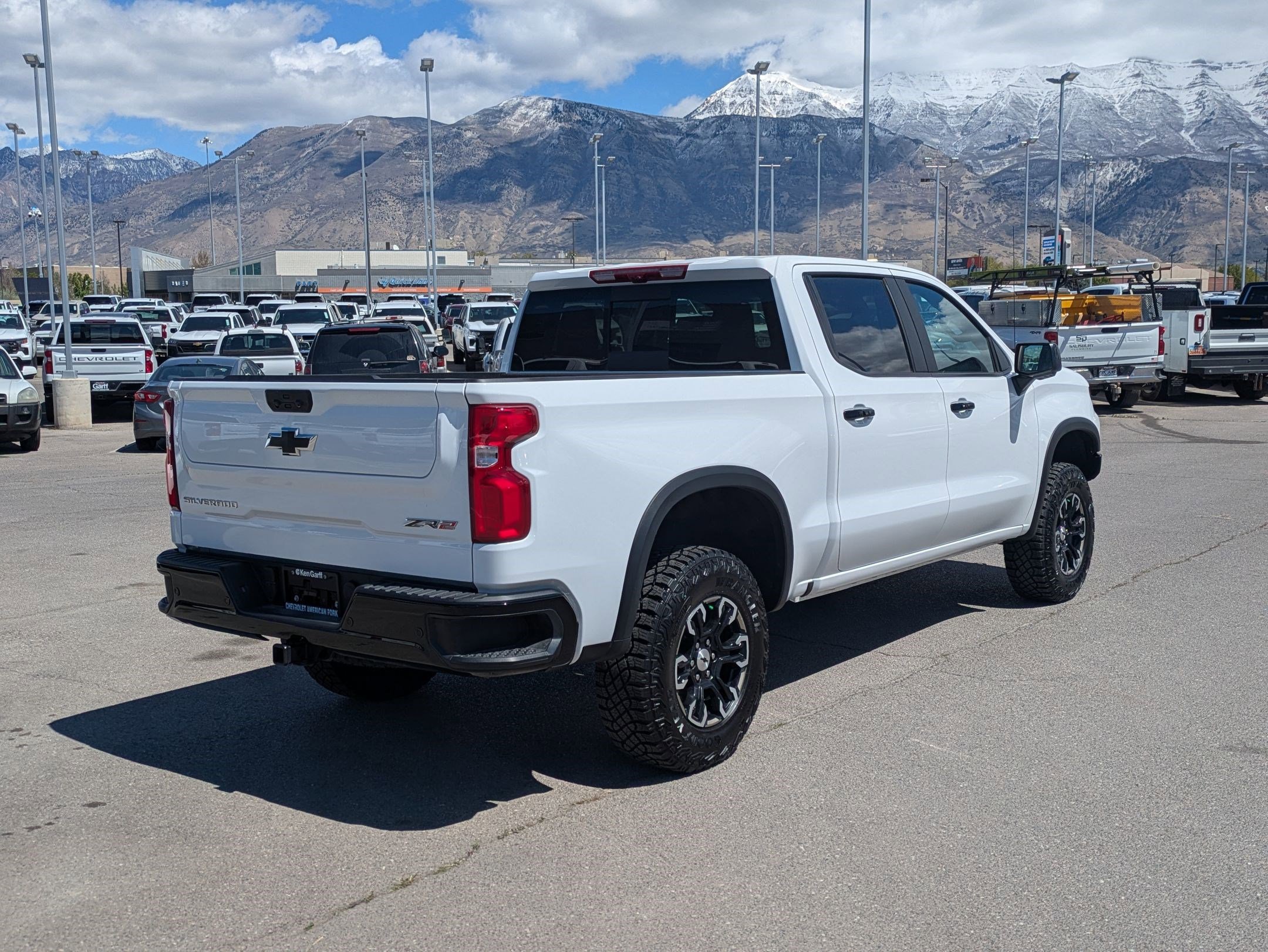 Used 2026 Chevrolet Silverado 1500 ZR2 AWD/4WD image 3