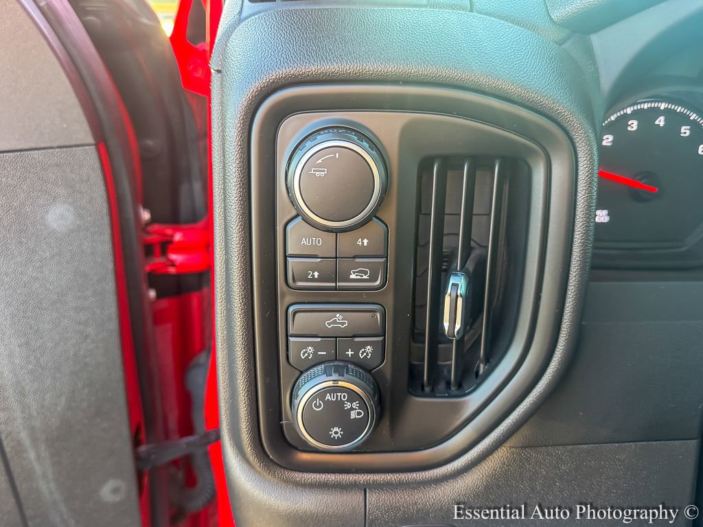 Used 2022 Chevrolet Silverado 1500 Custom image 22