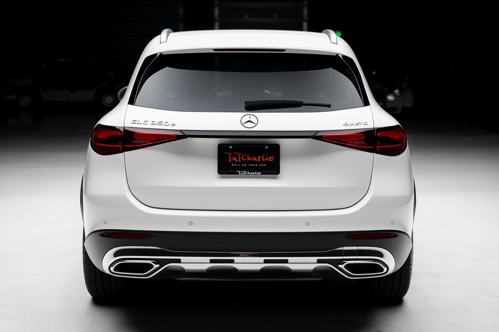 Used 2025 Mercedes-Benz GLC 350e 4MATIC image 25