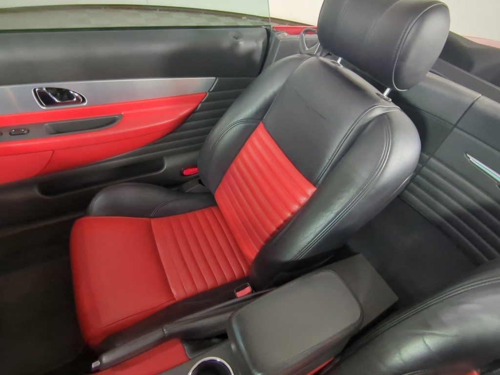 Used 2002 Ford Thunderbird image 5