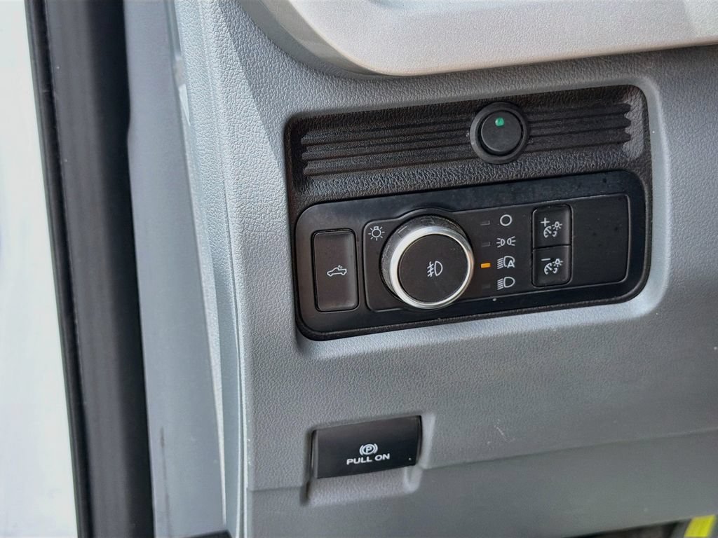 Used 2024 Ford F250 XLT AWD/4WD image 10