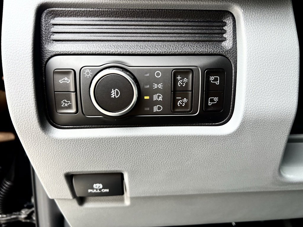 New 2026 Ford F250 XLT image 19