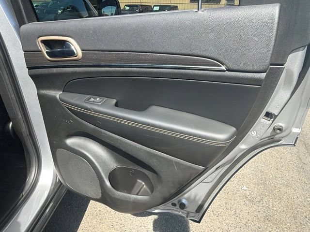 Used 2015 Jeep Grand Cherokee Limited AWD/4WD image 11