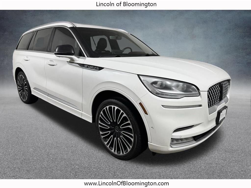 Certified 2023 Lincoln Aviator Black Label w/ Dynamic Handling Package AWD/4WD image 10