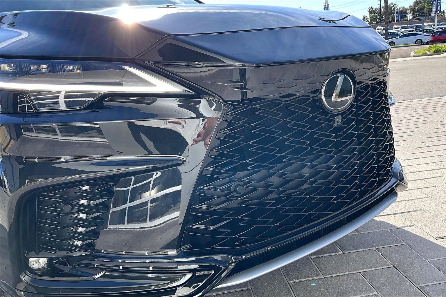 Used 2025 Lexus RX 500h F Sport w/ Convenience Package image 30