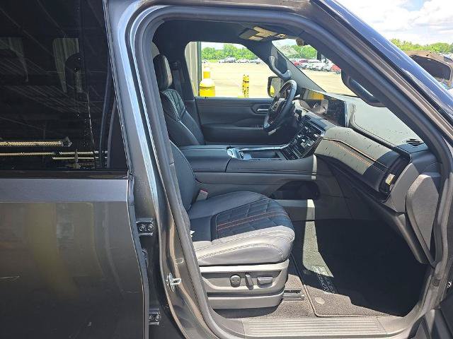 Certified 2025 Nissan Armada PRO-4X AWD/4WD image 21