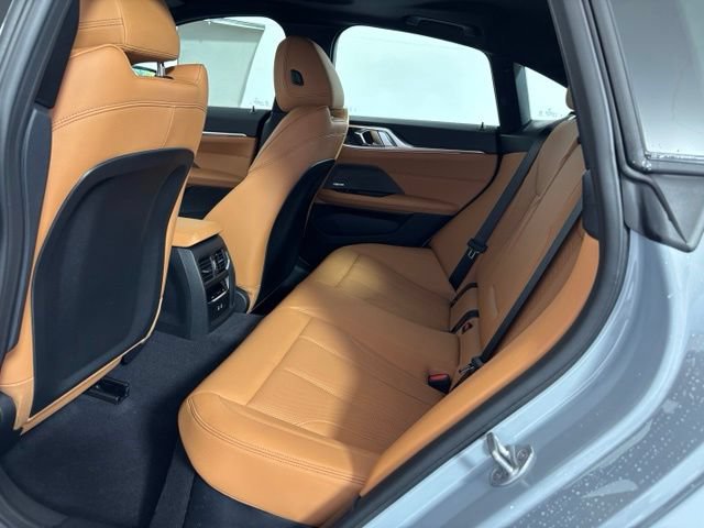 New 2026 BMW 430i xDrive w/ M Sport Package AWD/4WD image 14