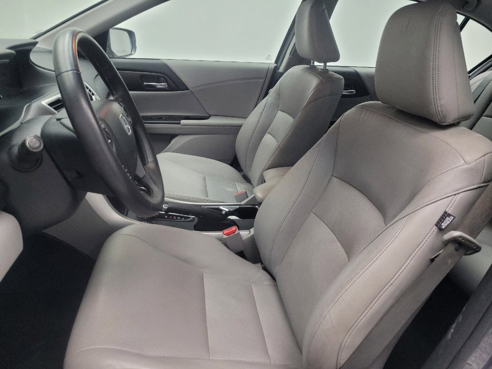 Used 2015 Honda Accord EX-L image 17