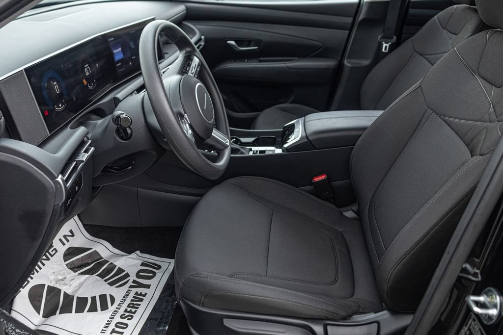 Certified 2026 Hyundai Tucson SE FWD image 14