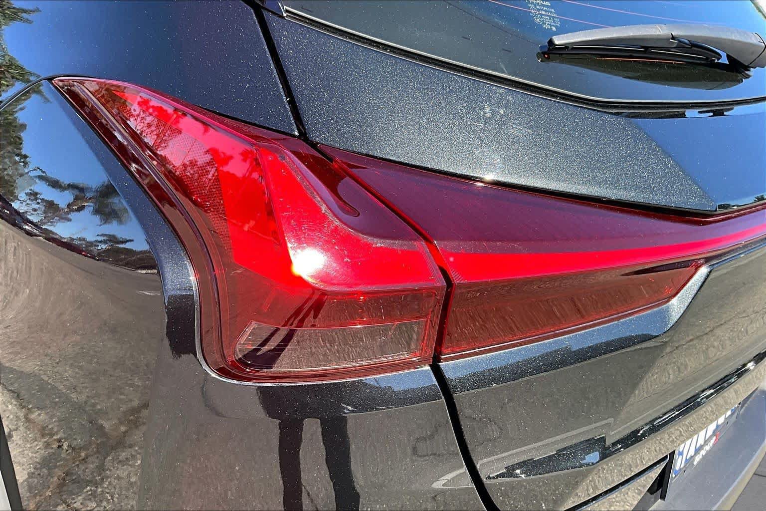 Used 2022 Lexus UX 200 w/ Accessory Package (Z1) FWD image 27
