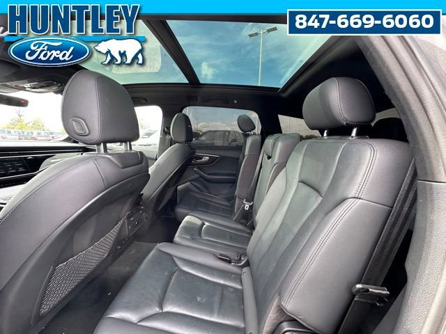 Used 2021 Audi Q7 2.0T Premium Plus w/ Premium Plus Package AWD/4WD image 17
