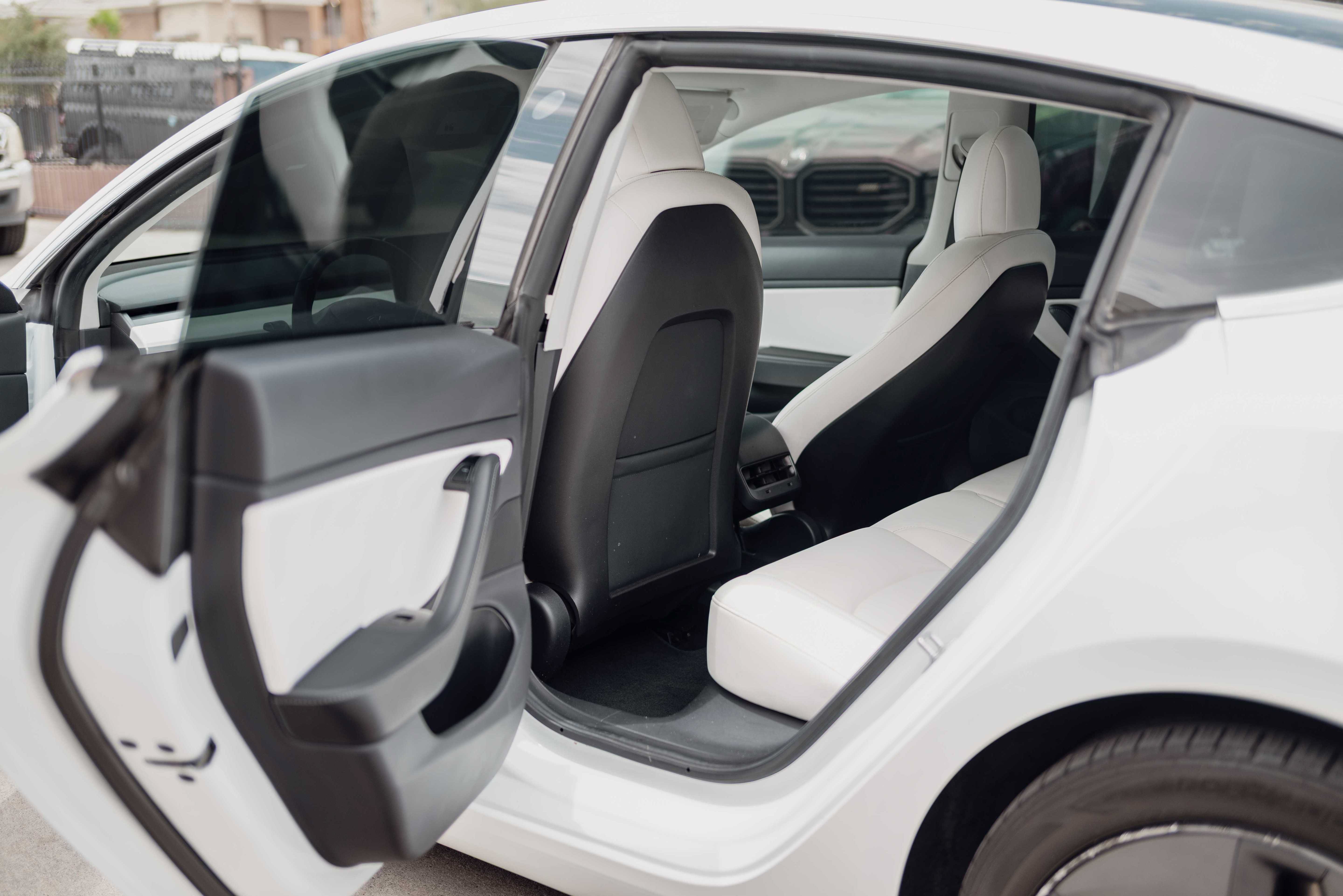Used 2019 Tesla Model 3 Long Range AWD/4WD image 8