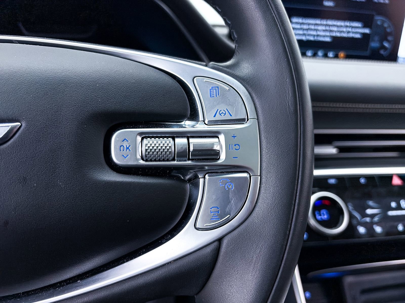 Used 2024 Genesis GV80 3.5T image 40