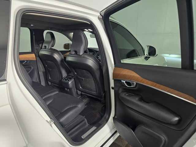 Used 2023 Volvo XC90 B6 Plus w/ Protection Package Premier image 15