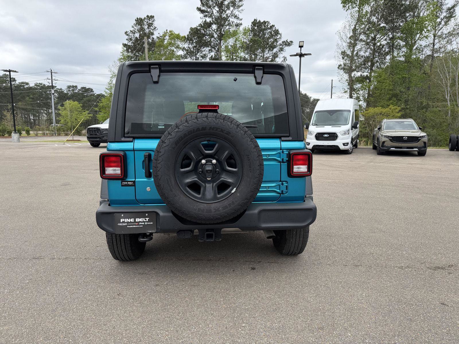 Used 2024 Jeep Wrangler Sport image 4