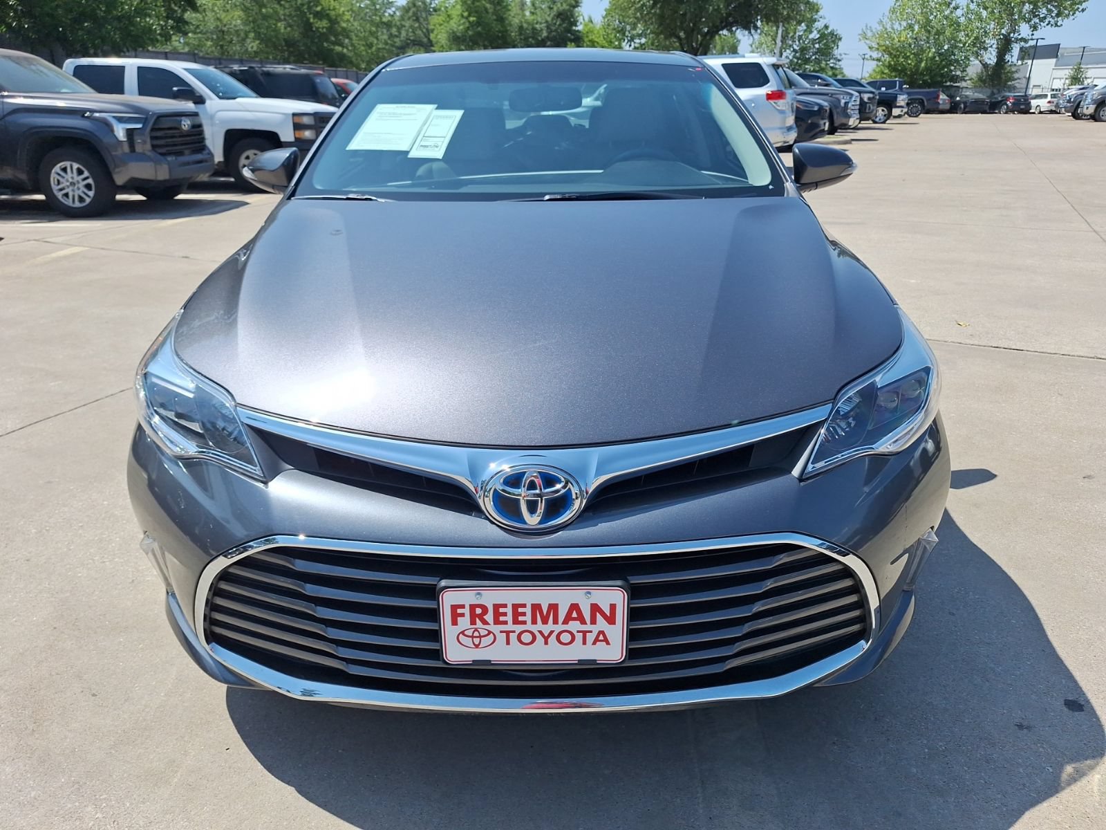 Used 2016 Toyota Avalon XLE Premium FWD image 9