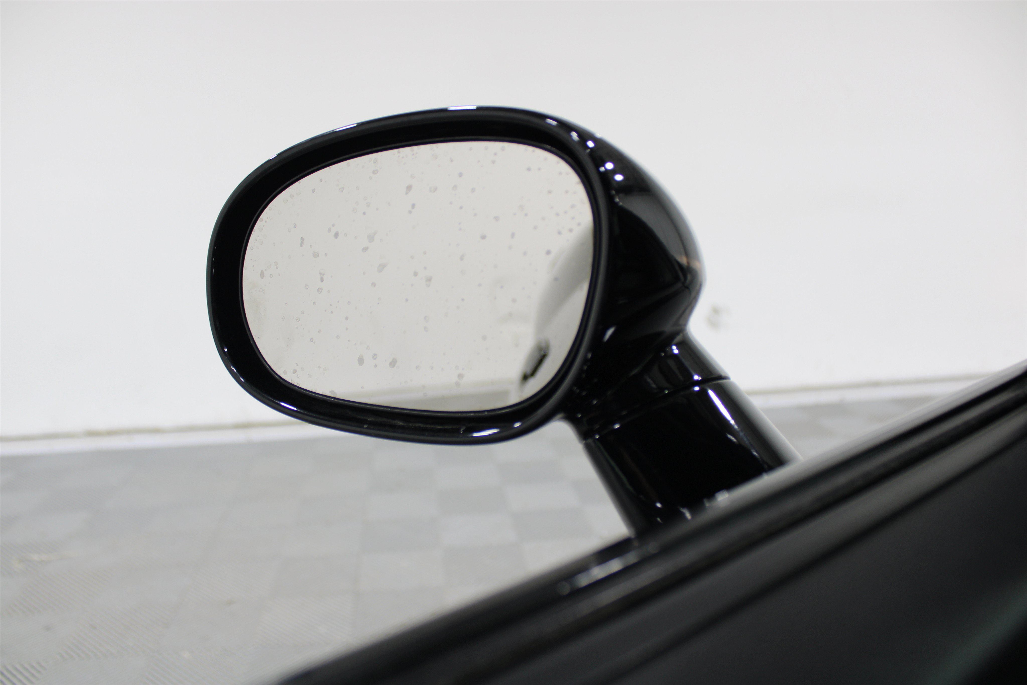 Used 2014 Dodge Challenger R/T w/ Blacktop Package RWD image 15