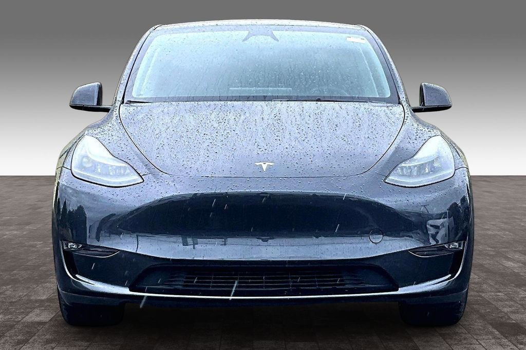 Used 2024 Tesla Model Y Long Range AWD/4WD image 5