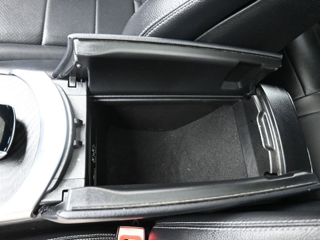 Used 2018 Mercedes-Benz GLC 300 4MATIC Coupe image 34