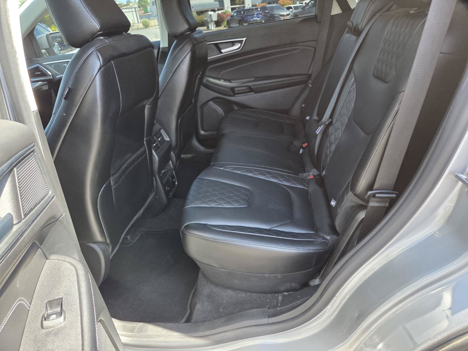 Used 2024 Ford Edge Titanium AWD/4WD image 13