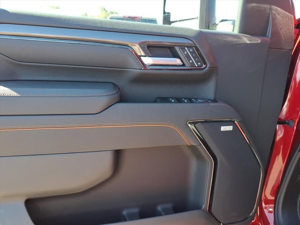 New 2026 GMC Sierra 2500 AT4 w/ AT4 Premium Plus Package image 14