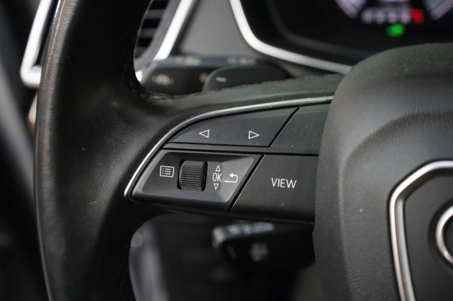 Used 2022 Audi Q5 e Premium Plus image 12