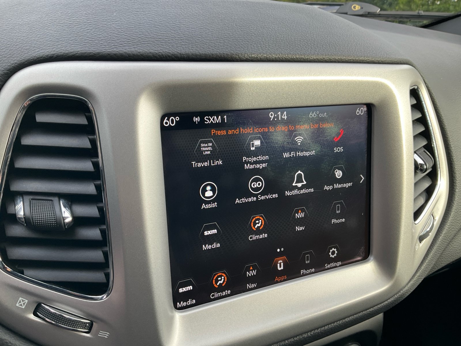 Used 2021 Jeep Compass Latitude w/ Sun and Sound Group AWD/4WD image 29