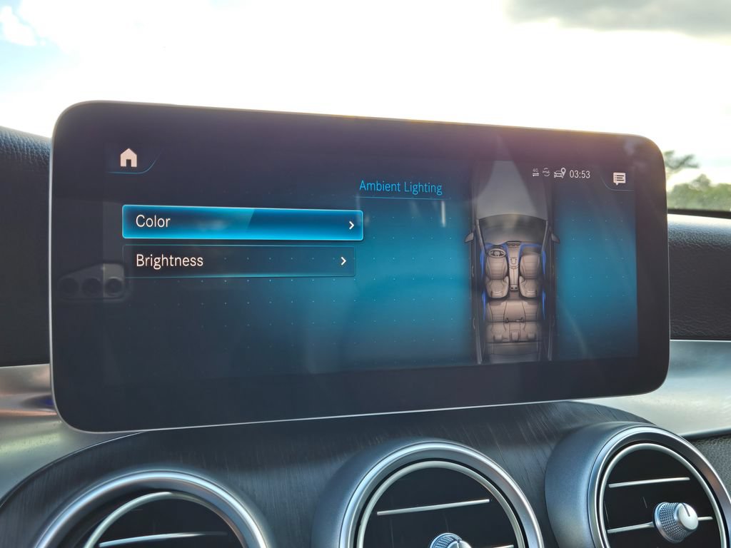 Used 2021 Mercedes-Benz GLC 300 4MATIC image 29