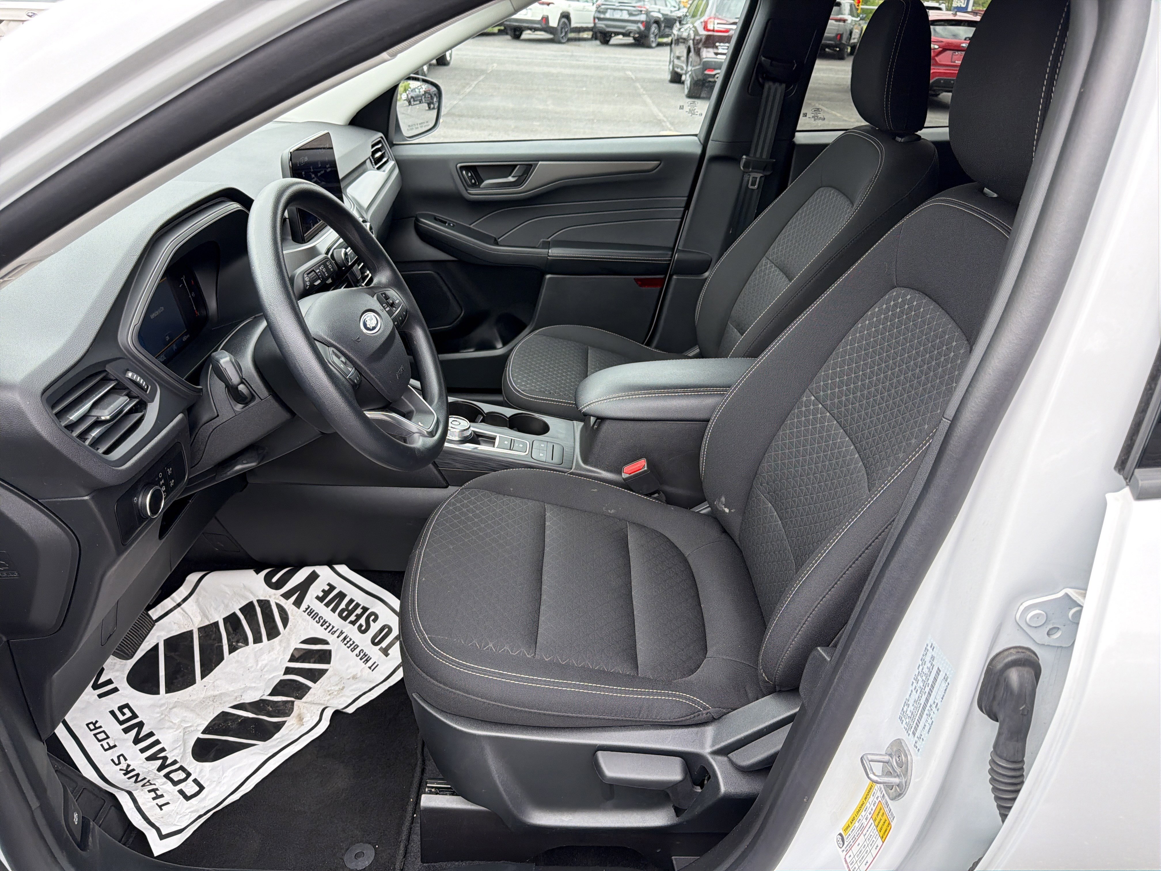 Used 2025 Ford Escape Active AWD/4WD image 8