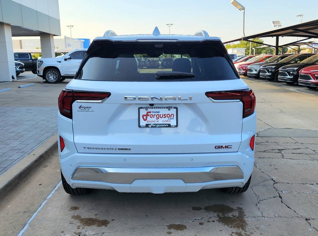 New 2026 GMC Terrain Denali image 5