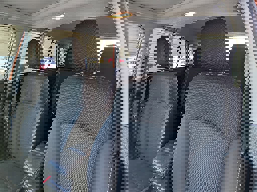 Used 2014 Subaru Crosstrek 2.0i Premium w/ Moonroof Package image 7