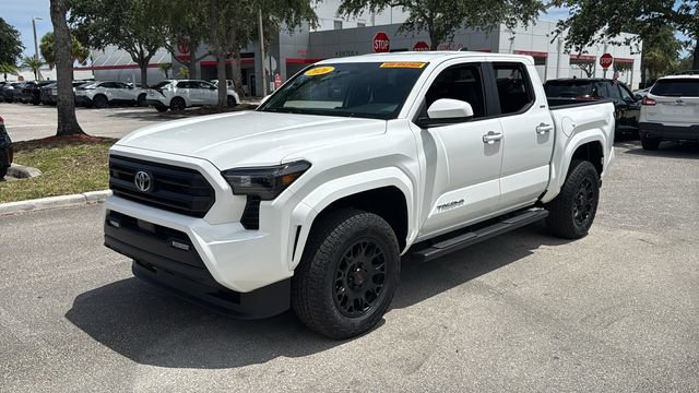 Used 2026 Toyota Tacoma SR5 RWD image 3