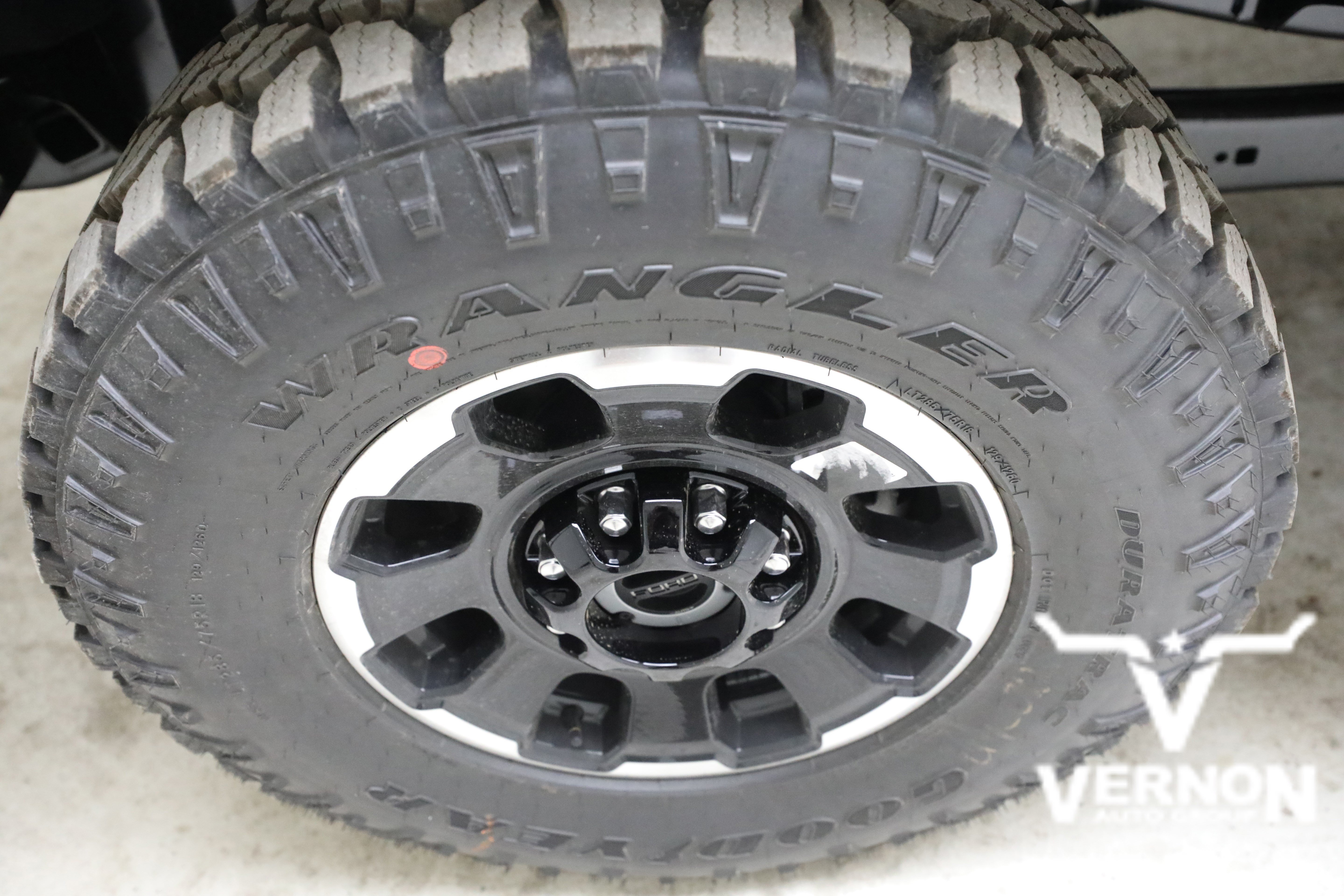 New 2026 Ford F250 Lariat w/ Tremor Off-Road Package AWD/4WD image 30