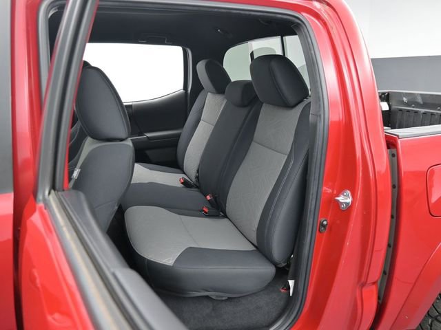 Used 2022 Toyota Tacoma TRD Sport w/ Technology Package image 27