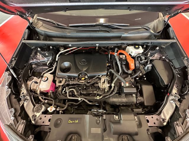 Certified 2021 Toyota RAV4 LE AWD/4WD image 26