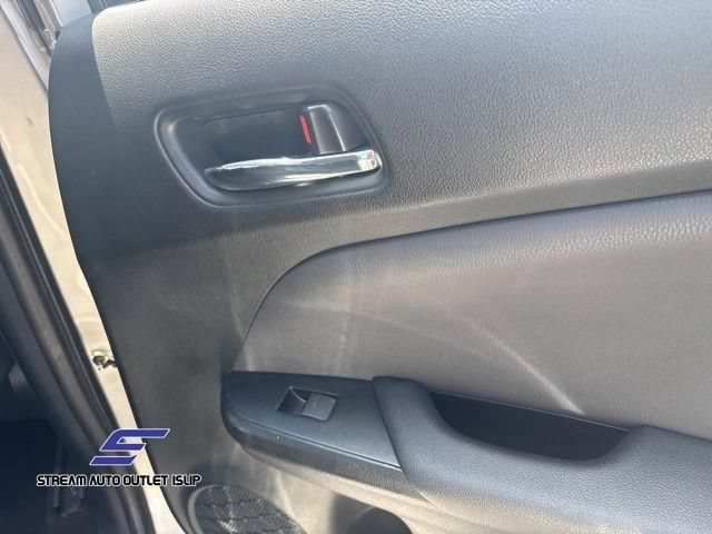 Used 2022 Toyota Prius Prime LE FWD image 17
